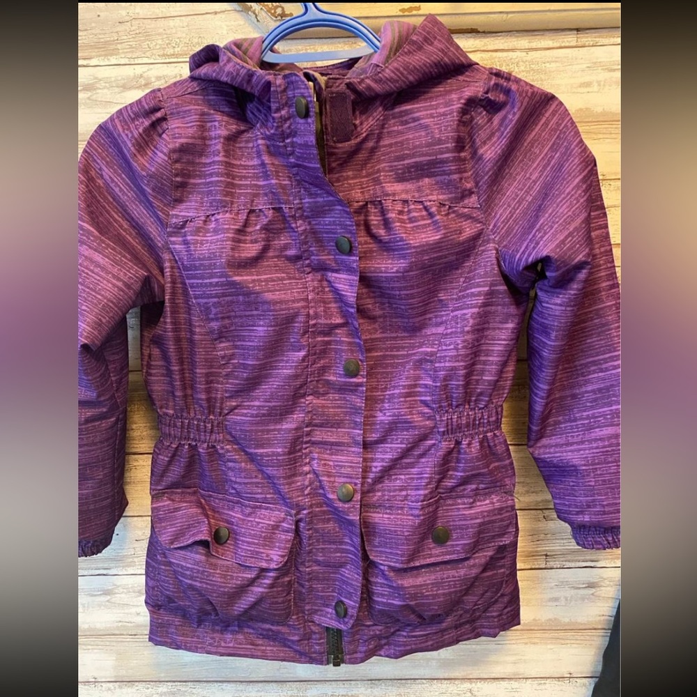 Spring/fall girl’s jacket - Picture 1 of 2